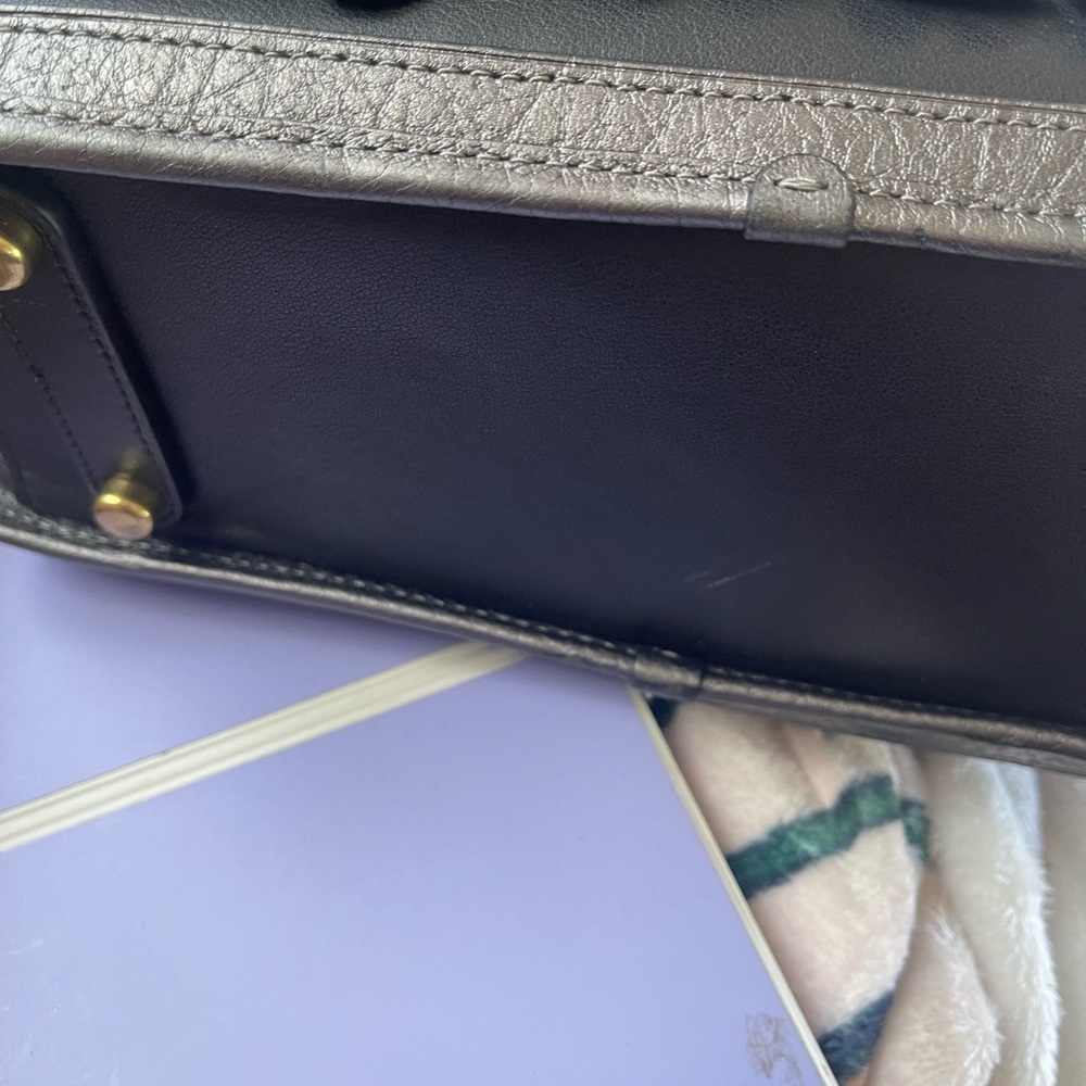 Coach Butterfly Discontinued Style. Used a handful of times. Good condition - Picture 4 of 8